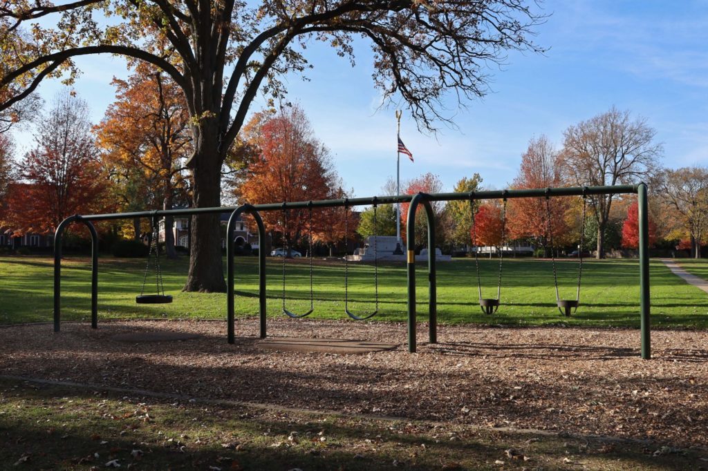 Village Green Park swing set