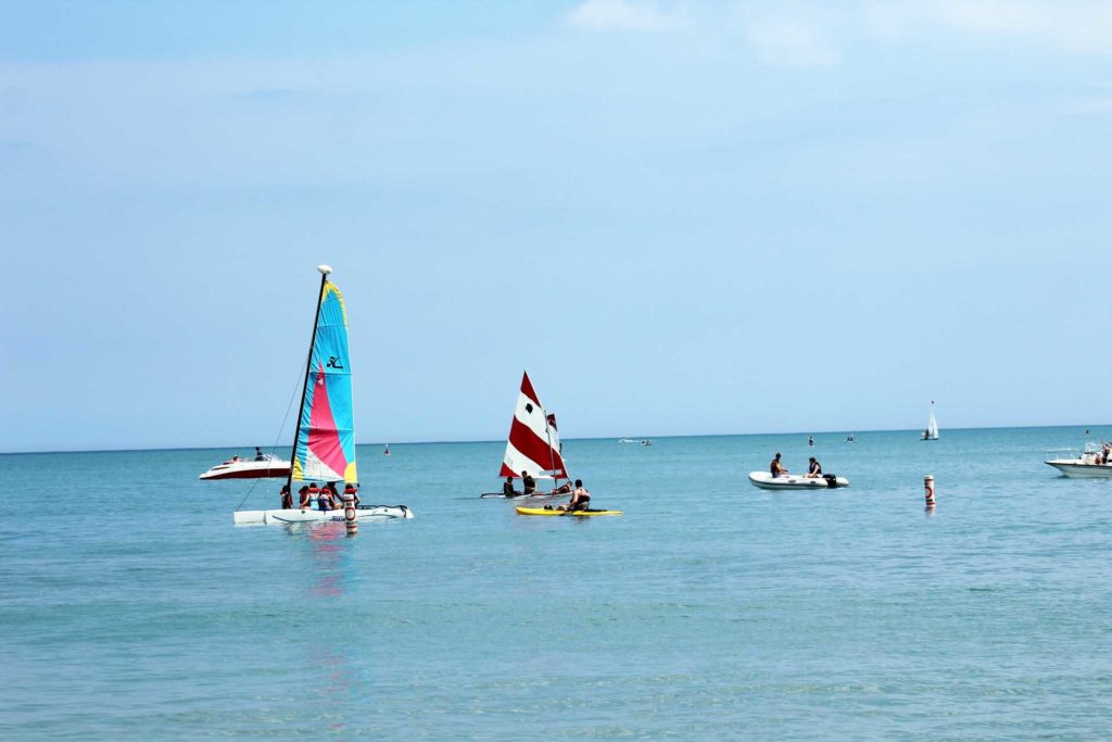 Lloyd Beach boating