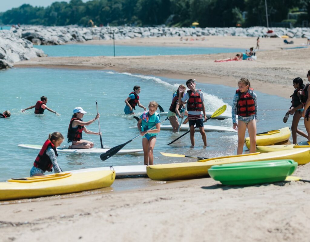 non-motorized boating at Lloyd Beach